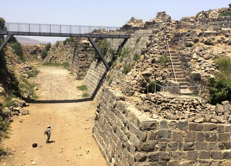 Israel Before Israel: The Prehistoric Bronze Age in the Central Jordan River Region